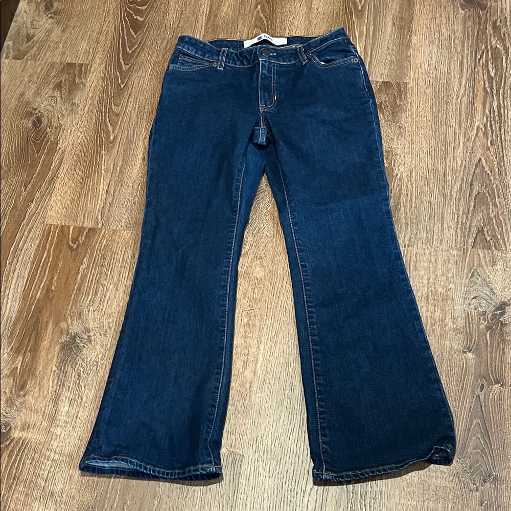 GAP Stretch Dark Denim Flare Women's Jeans Size 4 Inseam 28.6”